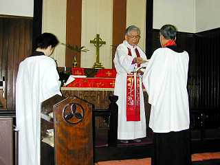西川司祭牧師任命式